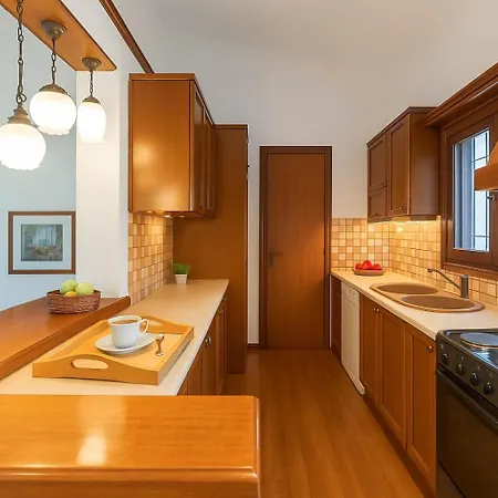 Paradise Found At Thalia's Poolside *