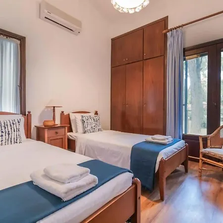 Paradise Found At Thalia's Poolside Villa Sani (Chalkidiki)