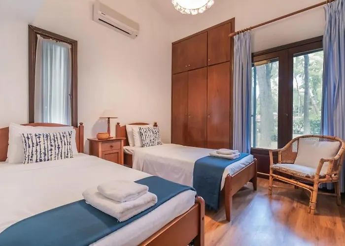 Paradise Found At Thalia's Poolside Villa Sani (Chalkidiki)