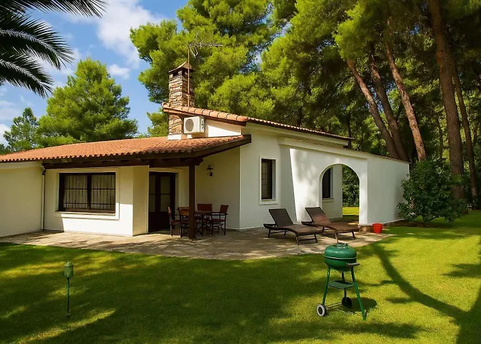 Paradise Found At Thalia's Poolside Villa Sani (Chalkidiki)